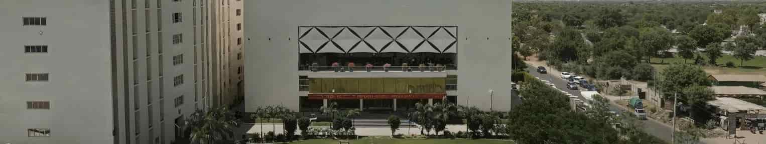 Admission 2026, Cutoff, Courses, Fees, Placement, Ranking