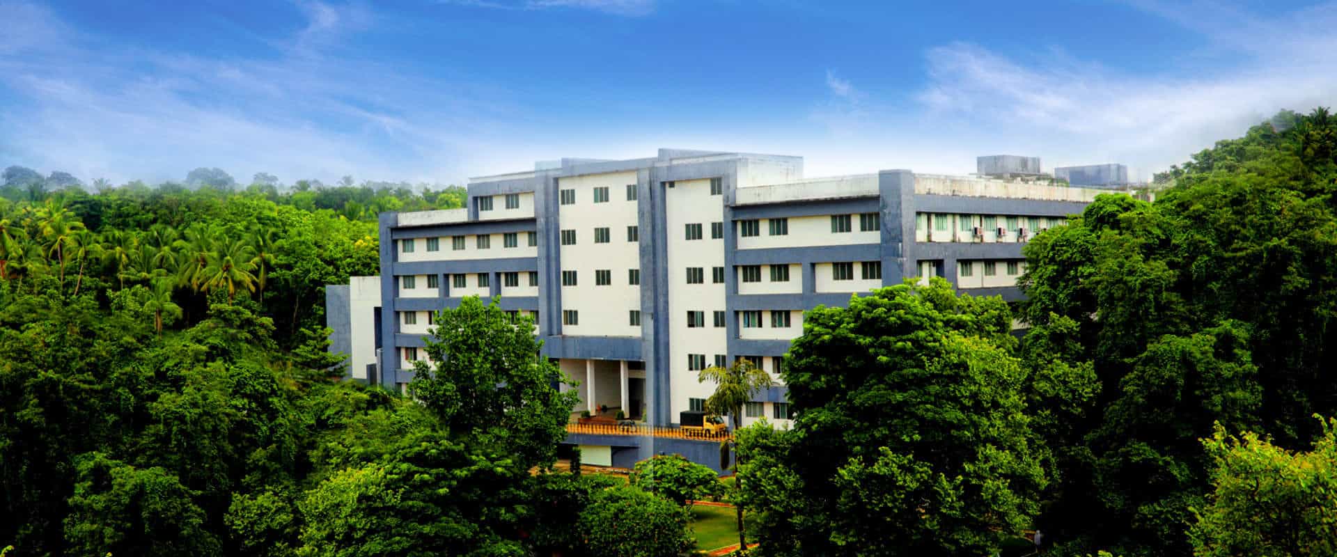 Admission 2025, Cutoff, Courses, Fees, Placement, Ranking