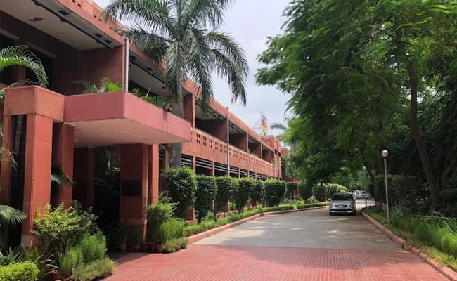 (NTPC School, Noida Infra 1.webp
