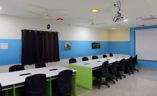 1-0000-layer-15-classroom