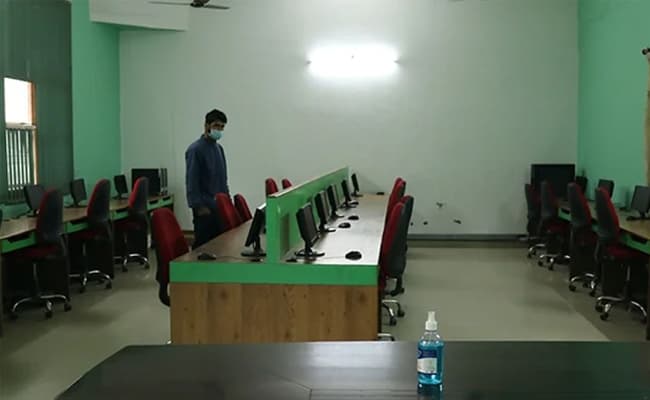 1-0001-layer-3-classroom-9
