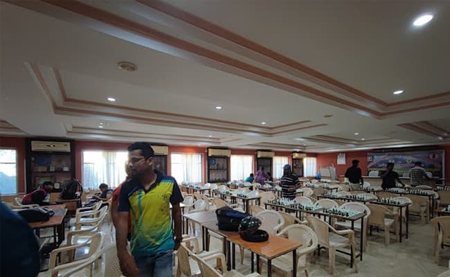 1-0001-layer-4-classroom-182