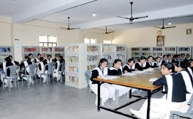 1-0001-layer-4-classroom-201