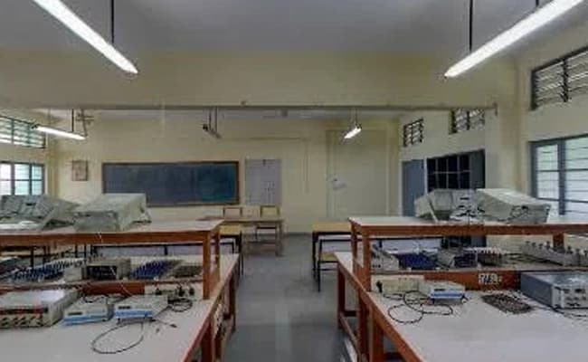 1-0001-layer-4-labs-8