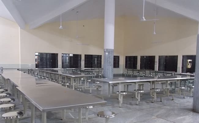 1-0002-layer-1-cafeteria-8