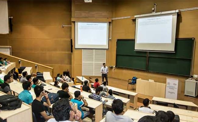 1-0002-layer-3-classroom-101