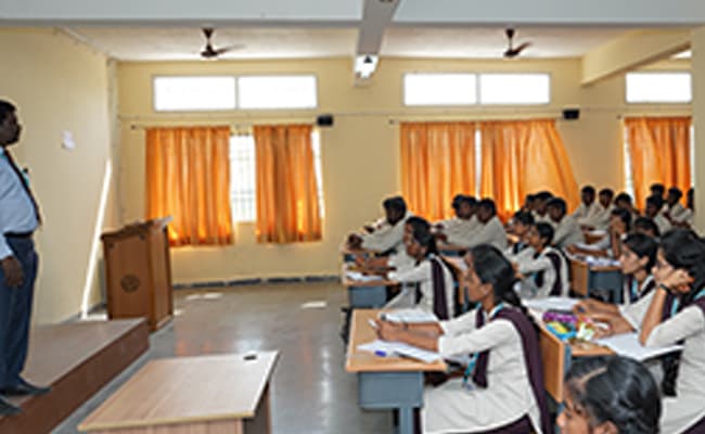 1-0002-layer-3-classroom-141