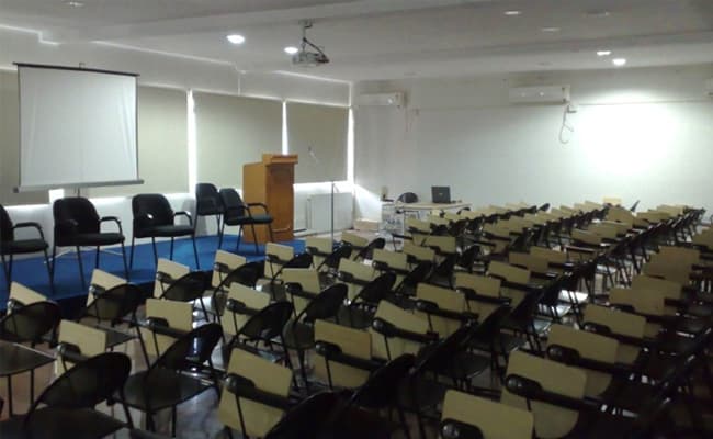 1-0002-layer-3-classroom-17