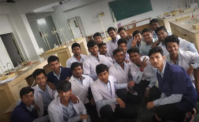 1-0002-layer-3-classroom-174