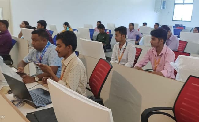 1-0002-layer-3-classroom-231