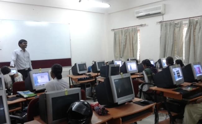 1-0003-layer-2-classroom-161