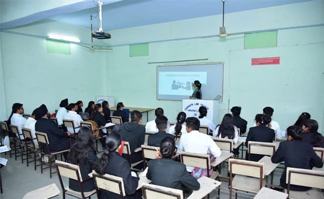 1-0003-layer-2-classroom-246