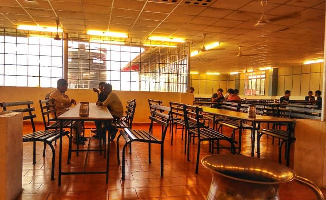1-cafeteria-15