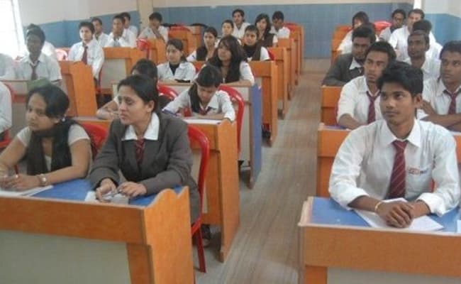 16-0002-class-classroom