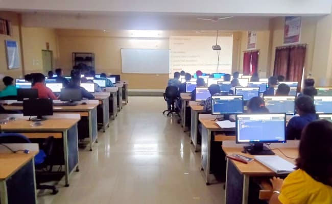 17-0002-classroom-classroom