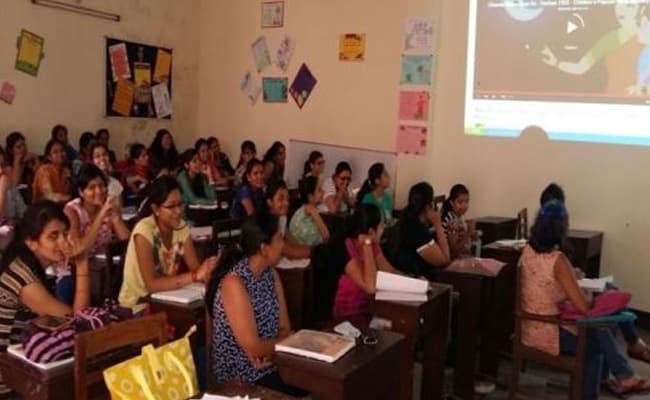 2-0002-class-classroom