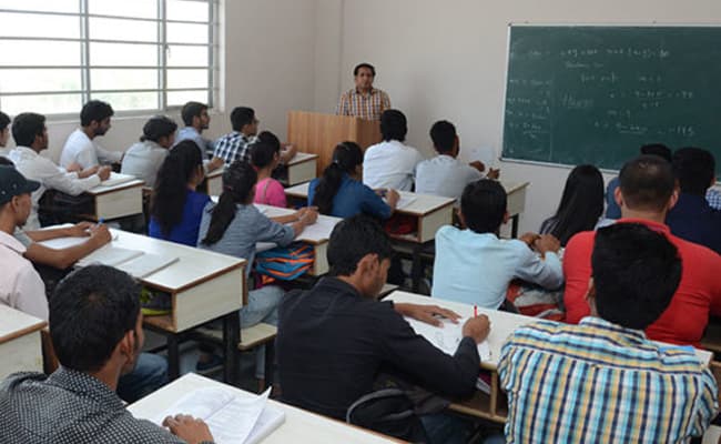 2-0002-class-classroom-7