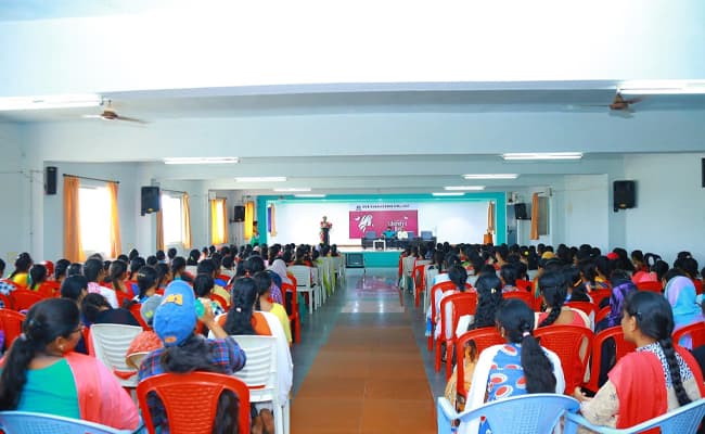 2-0004-class-classroom-3