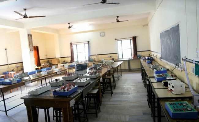 2-0006-lab-lab