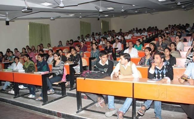 20-0002-class-classroom