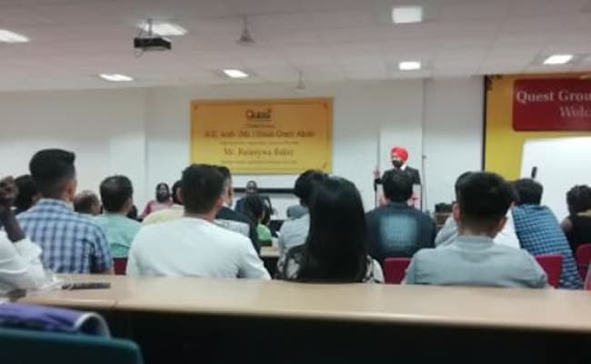 23-0007-class-classroom