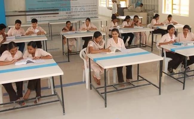 26-0000-class-classroom