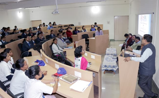 29-0001-class-classroom