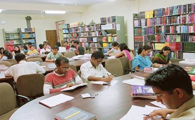 34-0001-class-classroom