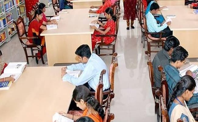 5-0000-class-classroom-2