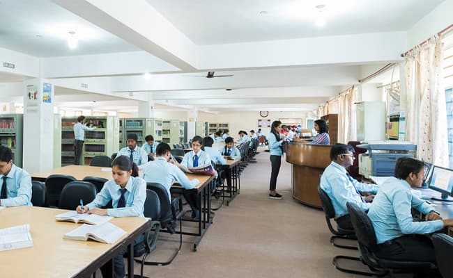 5-0008-classroom-classroom-2