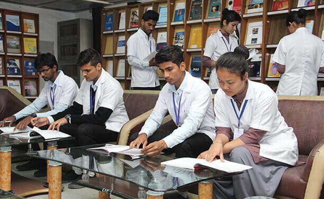 6-0001-class-classroom