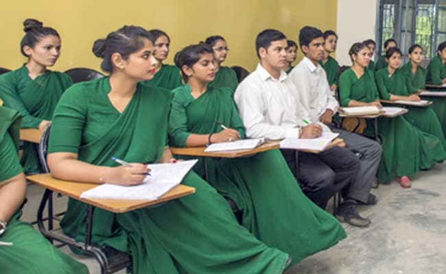 6-0003-class-classroom