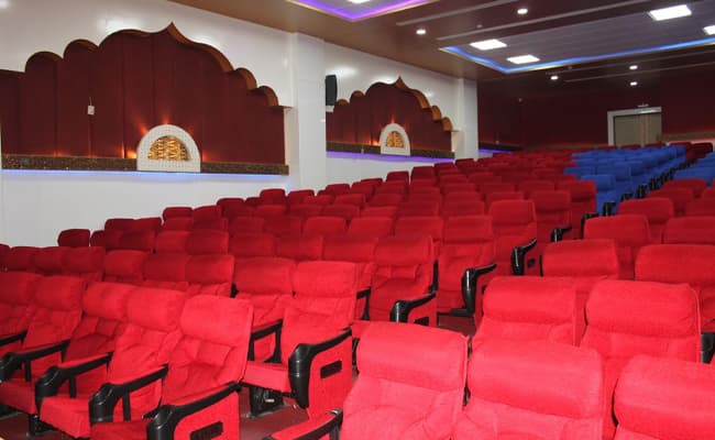 7-0003-class-classroom-2