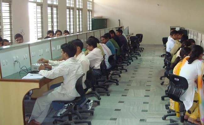7-0003-class-classroom-4