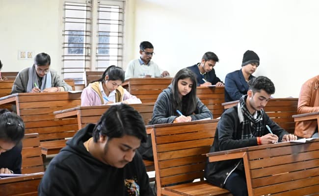 7-0004-class-classroom-4