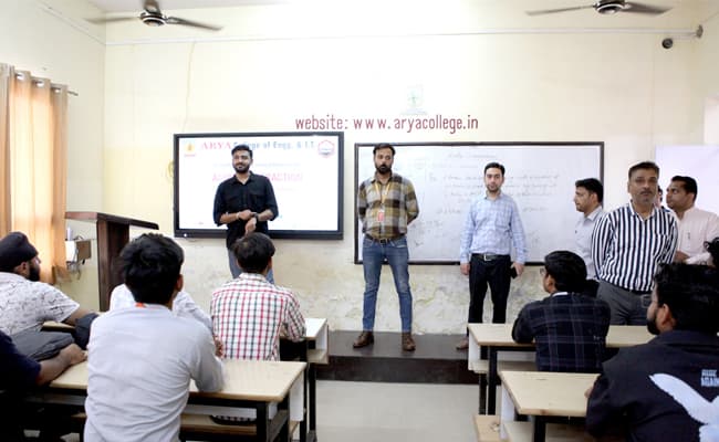 8-0001-classroom-classroom