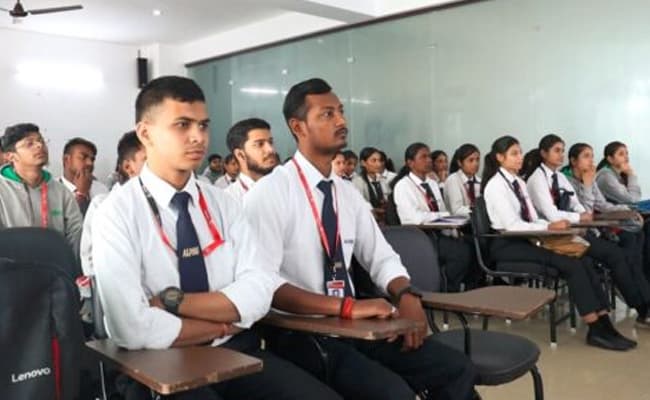9-0000-class-classroom