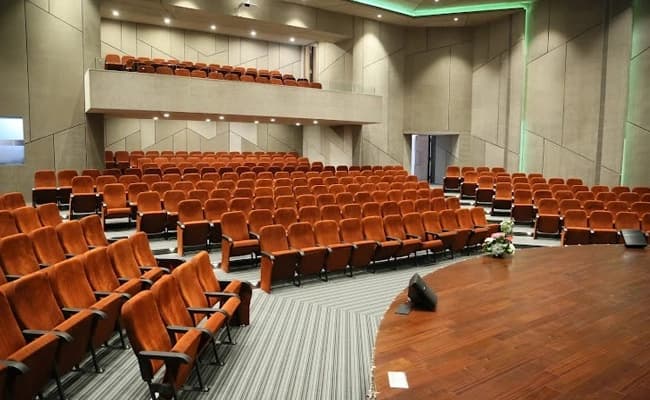 ABBS, Bangalore Classroom 1.webp