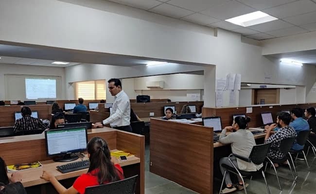 ABS, Nashik Labs 2.webp