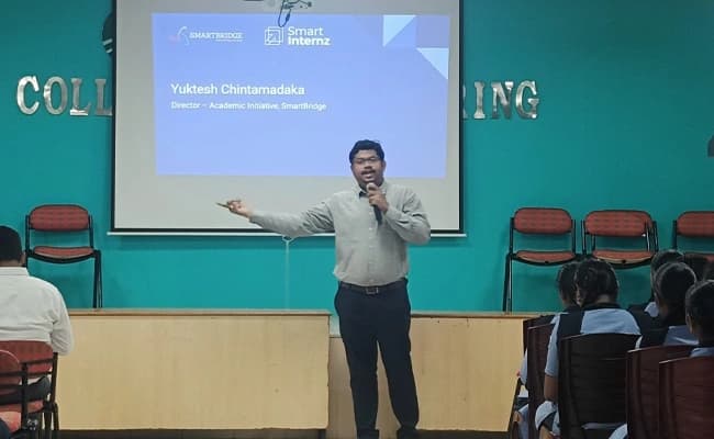 ACE, Kakinada Classroom 4.webp