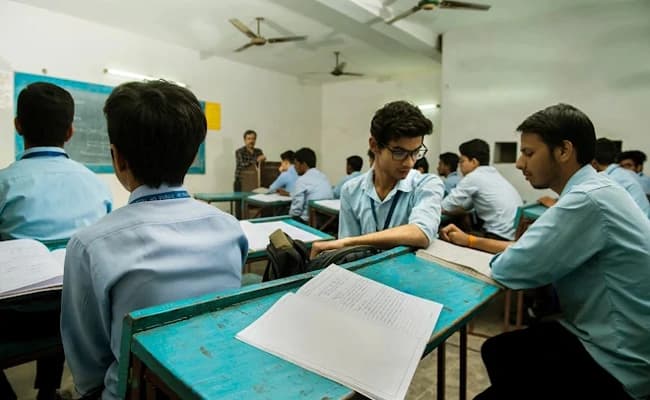 AIMSR, Mumbai Classroom 4.webp