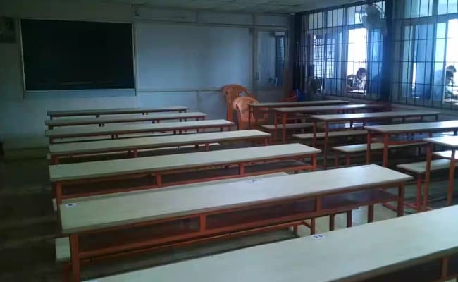 AIMSR, Mumbai Classroom 5.webp