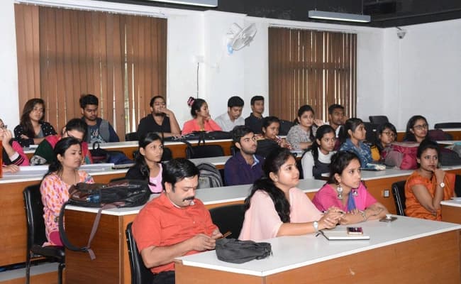 Adamas University, Kolkata Classroom 4.webp