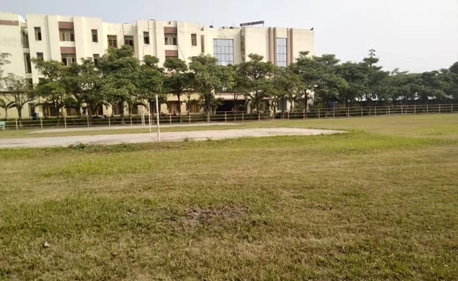 Adamas University, Kolkata Ground 1.webp