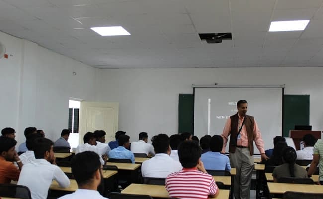 BIMS, Bangalore Classroom 5.webp