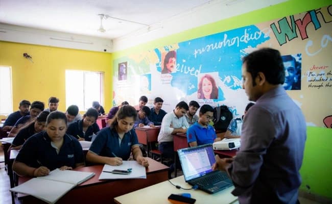 Brainware University, Kolkata Classroom 1.webp