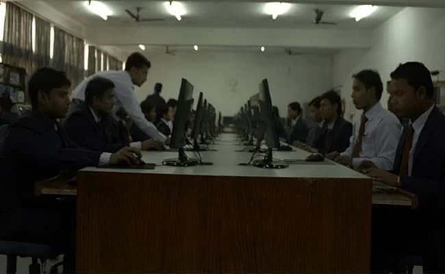 C-MAT, Greater Noida Labs 2.webp