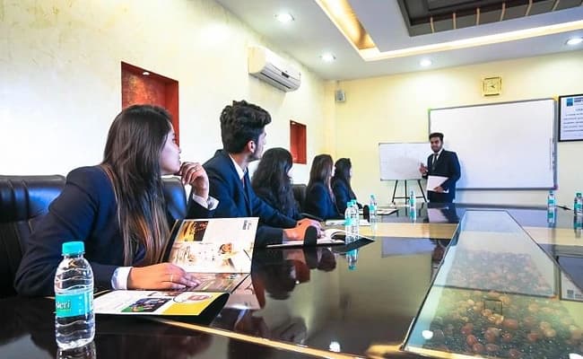 CBSA, Mohali Classroom 3.webp