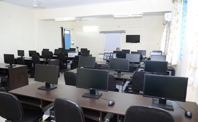 CVRU, Khandwa Gallery 3.webp