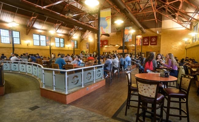 Cafeteria 3.webp
